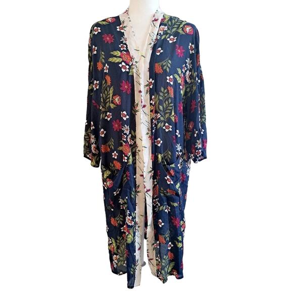 Time and Tru Lightweight Floral Print Short Sleeve Kimono - Picture 1 of 6